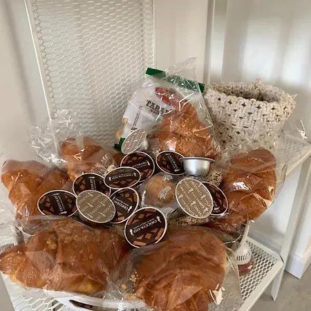 Eden House Апартаменти *