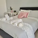 Eden House Appartement